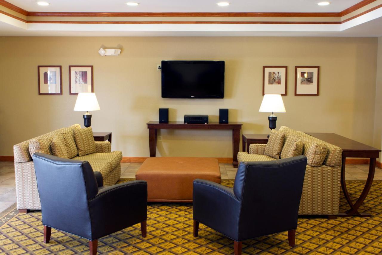Candlewood Suites Champaign-Urbana University Area By Ihg Exterior photo